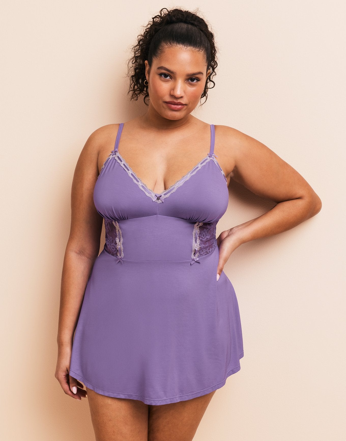 Hilda Plus Morado